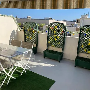 https://nid-douillet-sur-la-cote-dazur.fr-provencehotel.com
